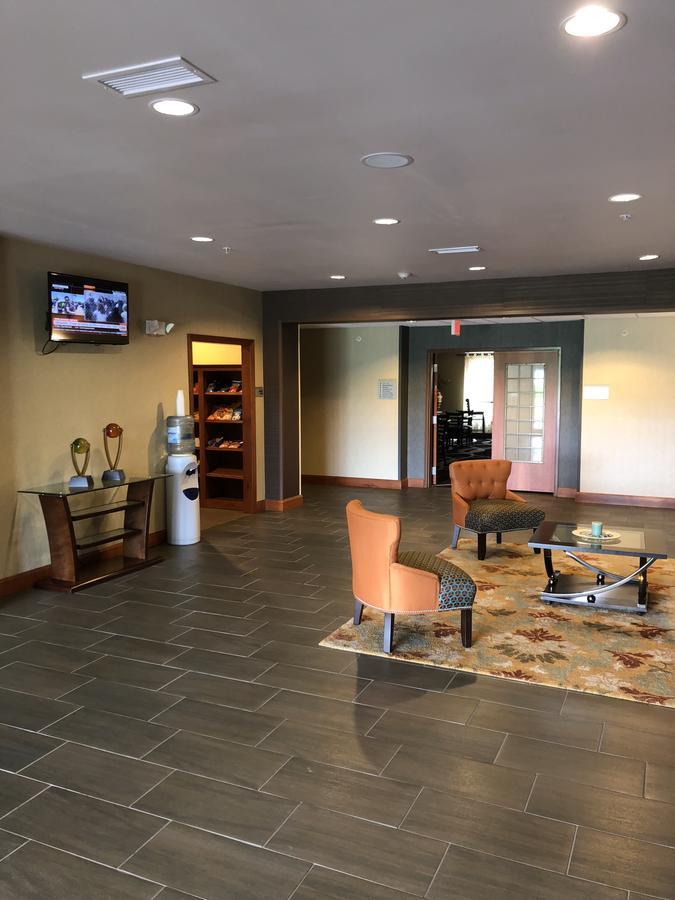 Countryview Inn & Suites Robinson Exteriér fotografie