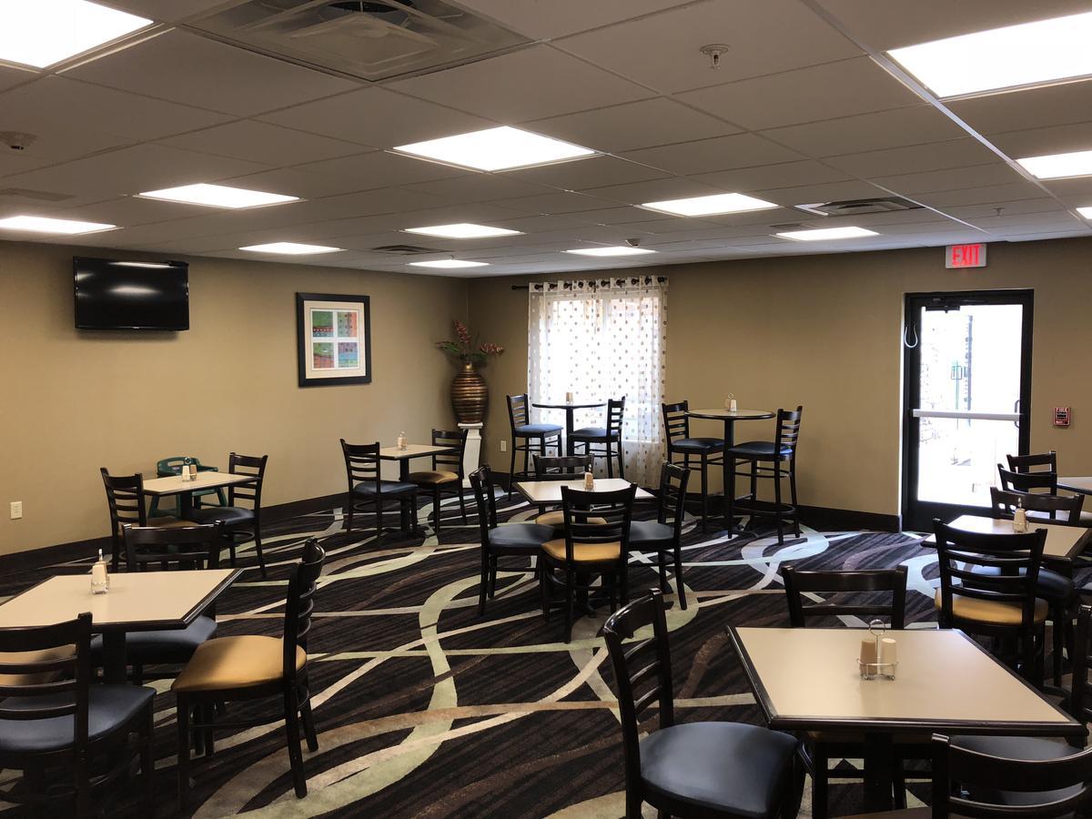 Countryview Inn & Suites Robinson Exteriér fotografie