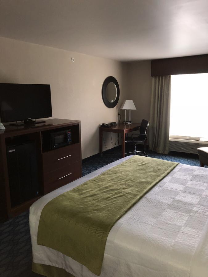 Countryview Inn & Suites Robinson Exteriér fotografie