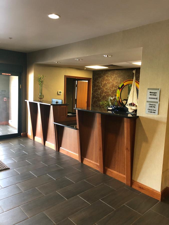 Countryview Inn & Suites Robinson Exteriér fotografie